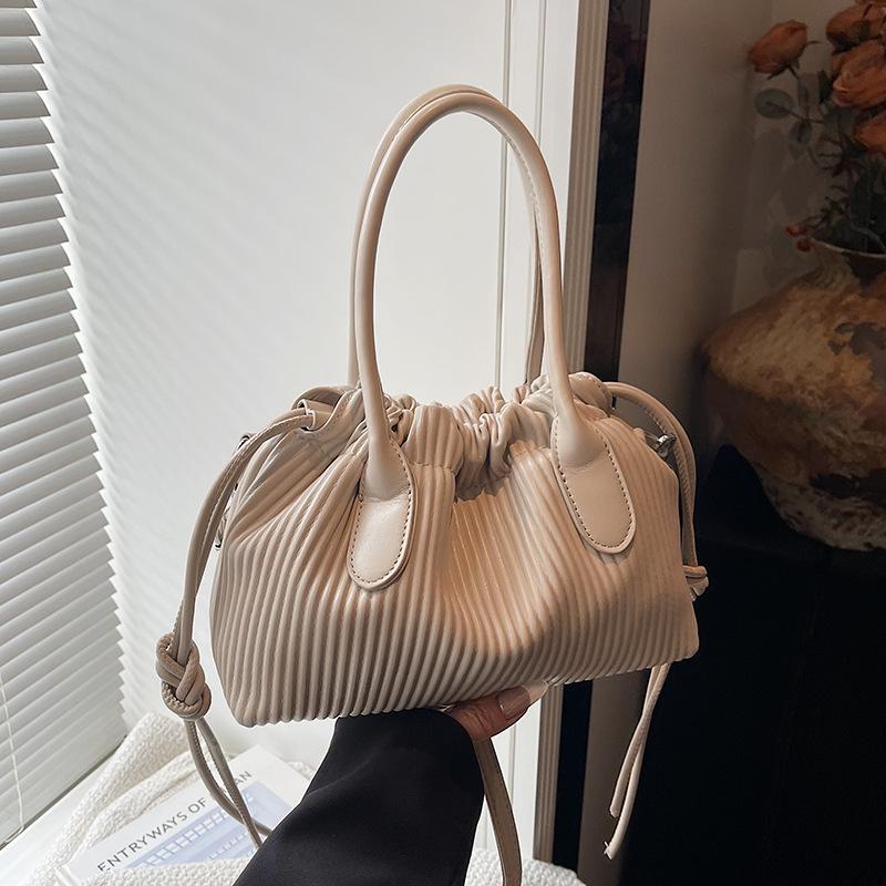 New Fashion Handbag Women's New Shoulder Messenger Bag