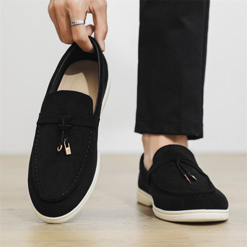 2025 New Men's Slip On Loafers Lightweight Breathable Flats Non Slip Comfort Tassels Fashion Daily Casual Outdoor Walking Shoes