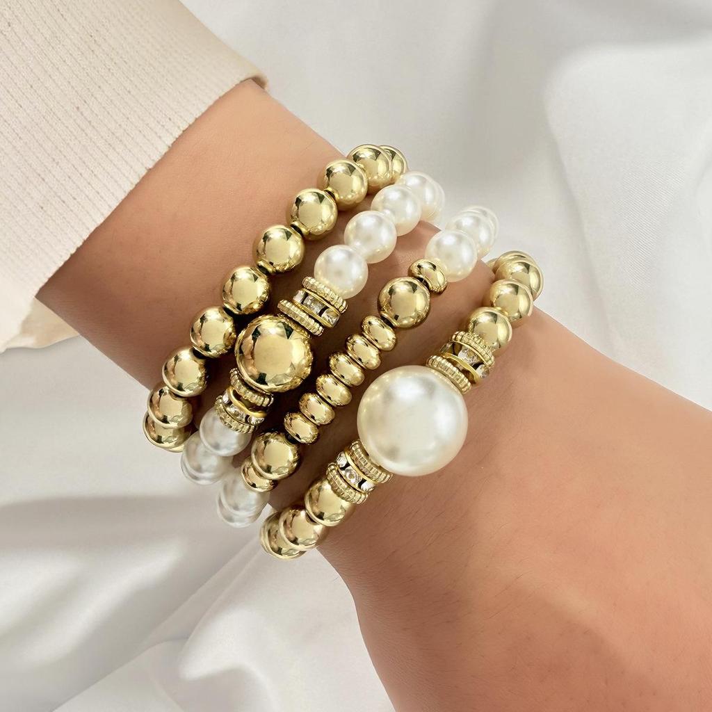 Set de Pulseras de Perlas Europeas y Americanas: Joyería de Mujer Nicho, Elegante, de 4 Piezas
