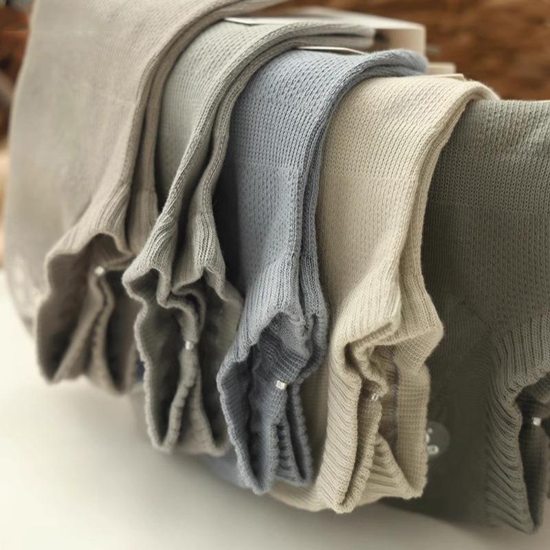 5 Pairs of Men's Spring and Summer Breathable and Non Falling Heel Socks