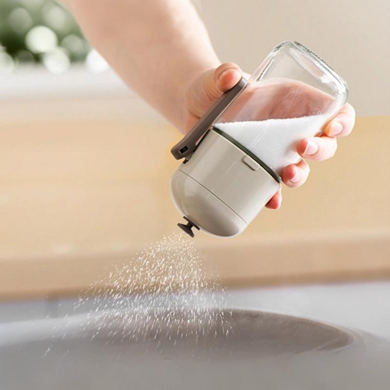 1Pcs Household Salt Jar Kitchen Cooking Salt And Pepper Shakers Quantitative Glass Seasoning Bottle Each Press 0.5G Metering