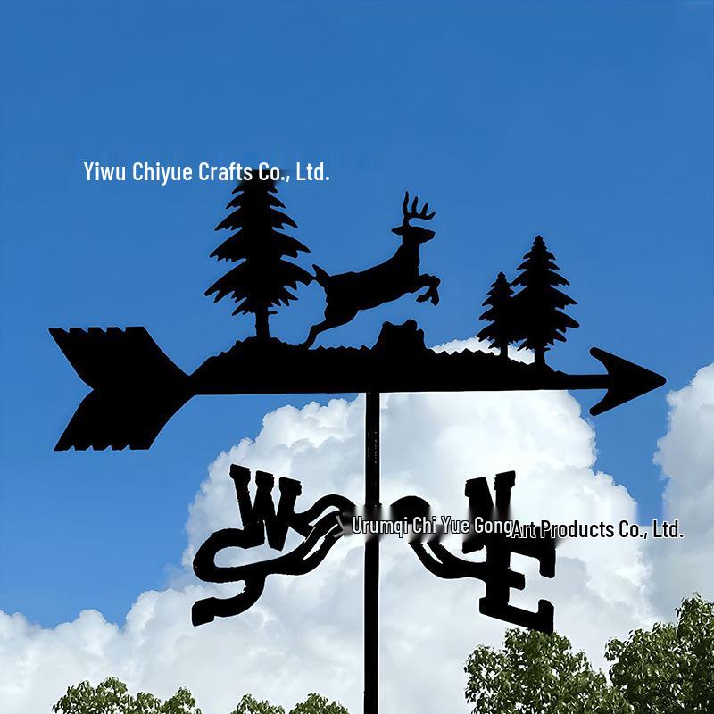 Weather Vane Ornament: Outdoor Wrought Iron Spray-Painted Roof Decoration Metal Craft