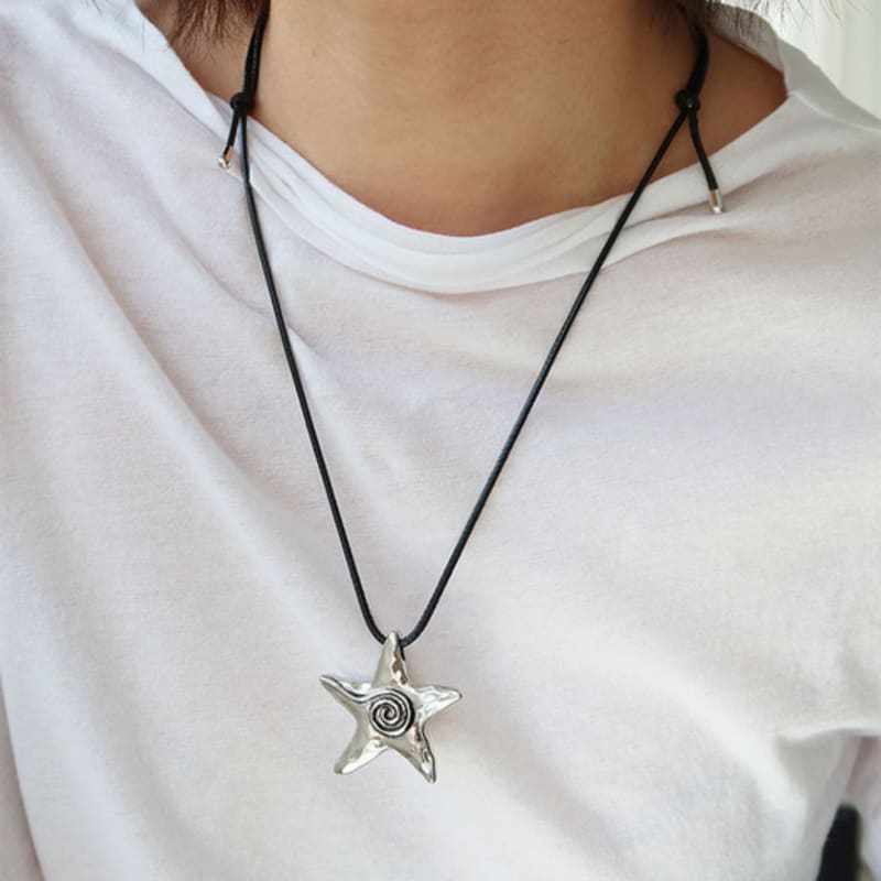 August Harmony Antique Starfish String Necklace / 2color