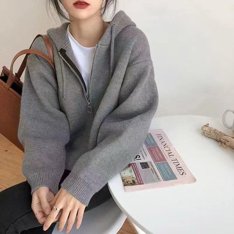 

Autumn and winter new zipper hooded knitted cardigan sweater women s solid color versatile loose coat top average size серый