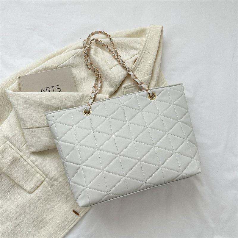 Retro Personalized Chain Tote Bag Summer New Bag Women's Fashion Simple Shoulder Bag Casual Handbag