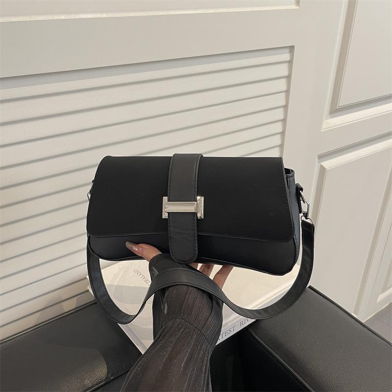 Shoulder Bag Advanced Sense Simple Fashion Popular Bag Women's Retro Large Capacity Underarm Tote Bag
