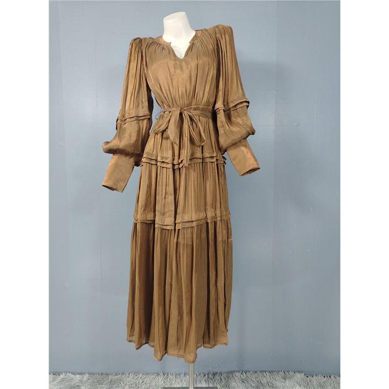 

European Station High-Quality Bright Silk Shiny Lantern Sleeve Long Sleeve Design V Neck Waist-Controlled Large Hem Dopamine Dress Dark Brown L