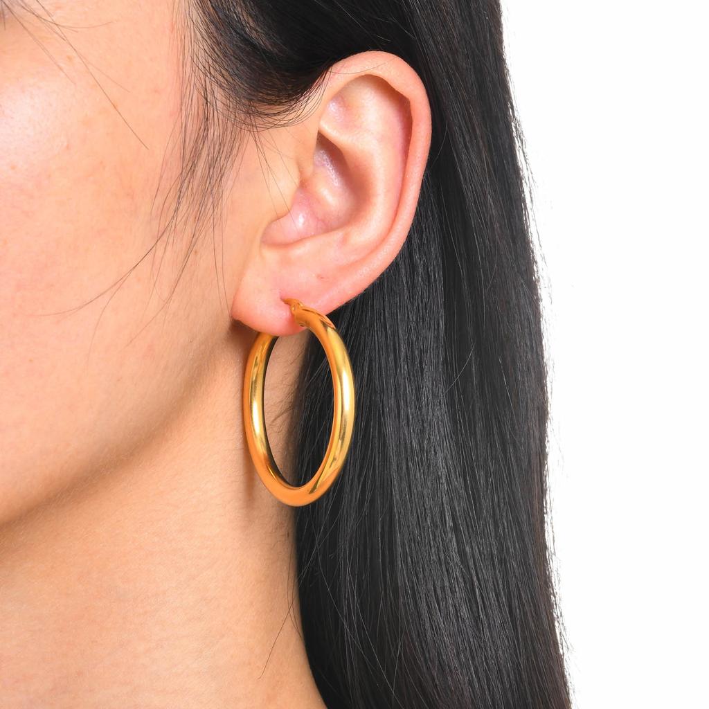 Wind stainless steel geometric large plain ring earrings plated with 18k gold simple earrings women's multi-specification 2mm, 4mm