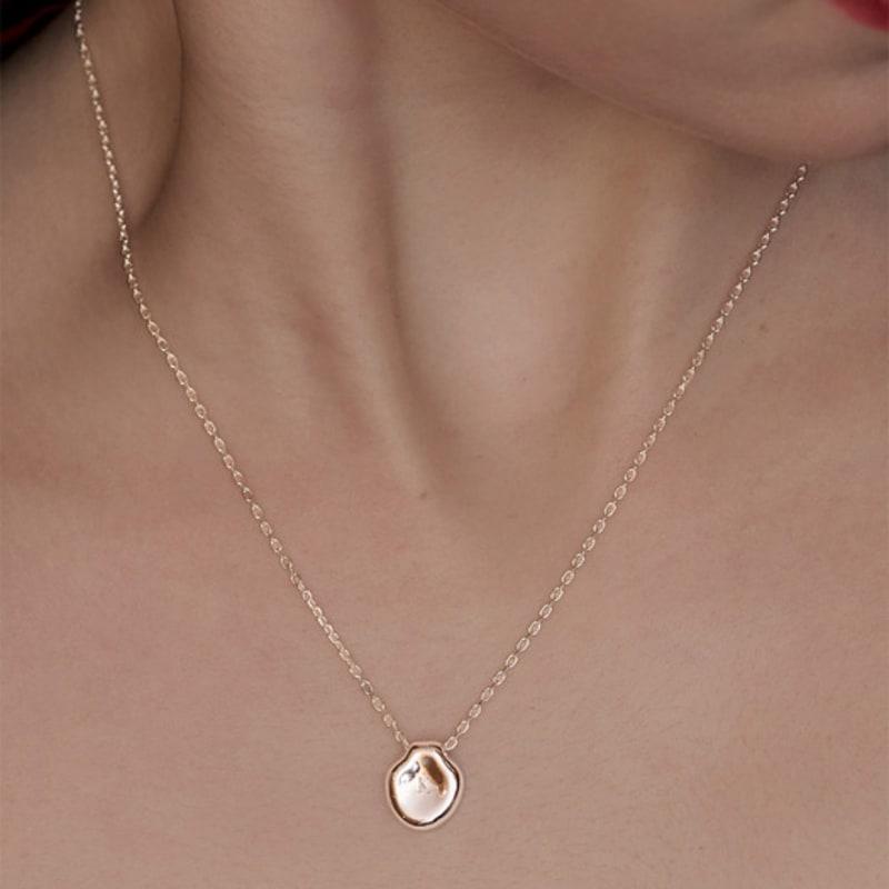 

TOU [Engraving Event] SS015 Initial Wave Pendant Necklace NONE