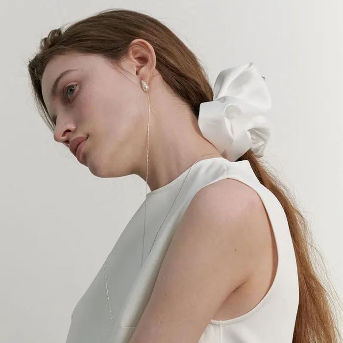 Essential Satin Scrunchy XL (L241MHA040)