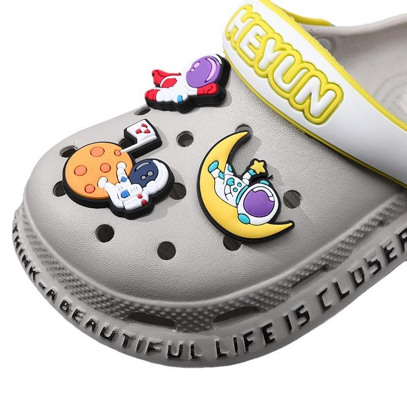 Stylish Kids Summer Hole Shoes With Cartoon Patterns Soft Eva Material For Comfort