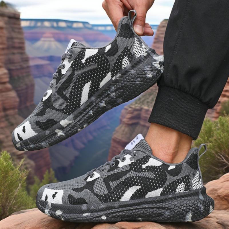 Men's Mesh Hiking Shoes Breathable Knit Fabric Lightweight Anti Slip Fashion Camo Sneakers Outdoor Comfort Camouflage Men Shoes