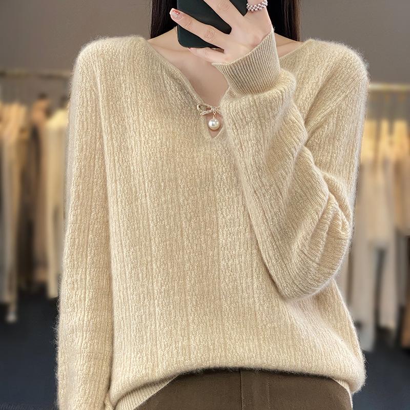 

Heavy Industry V-neck Wool Sweater for Women In Autumn and Winter Fashionable and Versatile Cashmere Base Shirt Loose Slim Sweater Top S