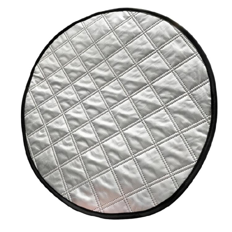 Parked Car Steering Wheel Cover, Soft Quilted Sun Cover, Foldable 43 cm Accessory for Daily Drivers in Warm Weather