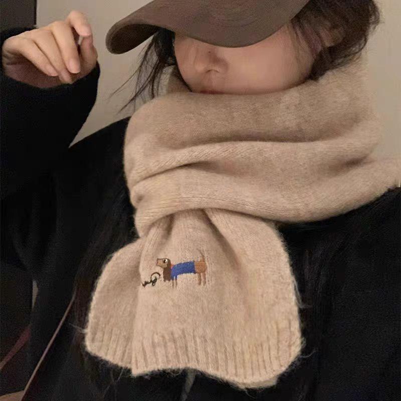 Scarf Knitted New Embroidered Puppy Scarf Autumn and Winter Neck Protection Atmosphere Student Versatile Couple Wool Scarf