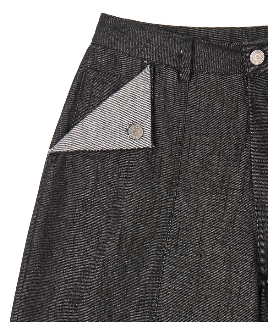 Dandel Dd Turn-Up Denim Bermuda Pants (Black)