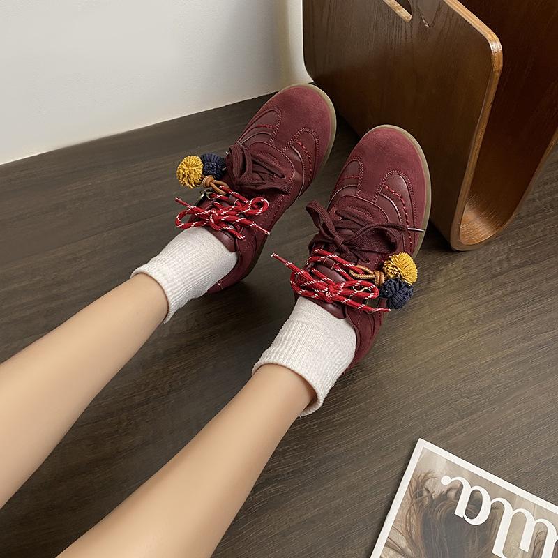 Skórzane buty treningowe z plamami dla kobiet, nowe, z ukrytym podwyższeniem, codzienne buty sportowe, wszechstronne, sznurowadła w kontrastującym kolorze szyszki, Forrest Gump sh