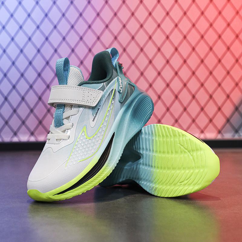 2025 New Students Middle School and Older Children Student Training Running Shoes Boys Lightweight Breathable Trendy Shoes Women's Youth Sports Shoes