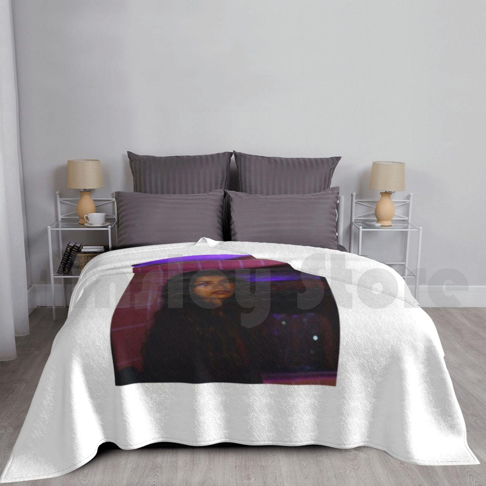 Zendaya Blanket Super Soft Warm Light Thin Zendaya Rue Euphoria Singer Celebrity Hollywood Vintage Aesthetic Movie Size: 75*100cm, Weight: 230 GSM