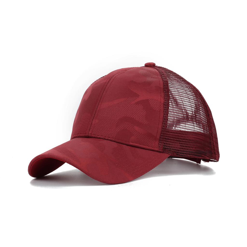 Summer camouflage baseball cap with loose ponytail ventilation mesh cap for outdoor sports, sun protection and shade.