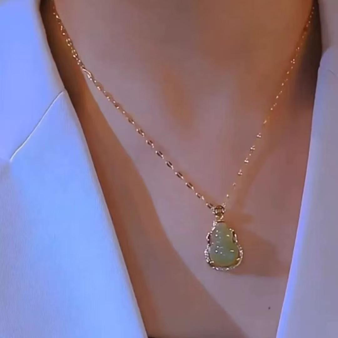 

Женское ожерелье с подвеской в виде тыквы, цвет золотистый, легкая роскошь