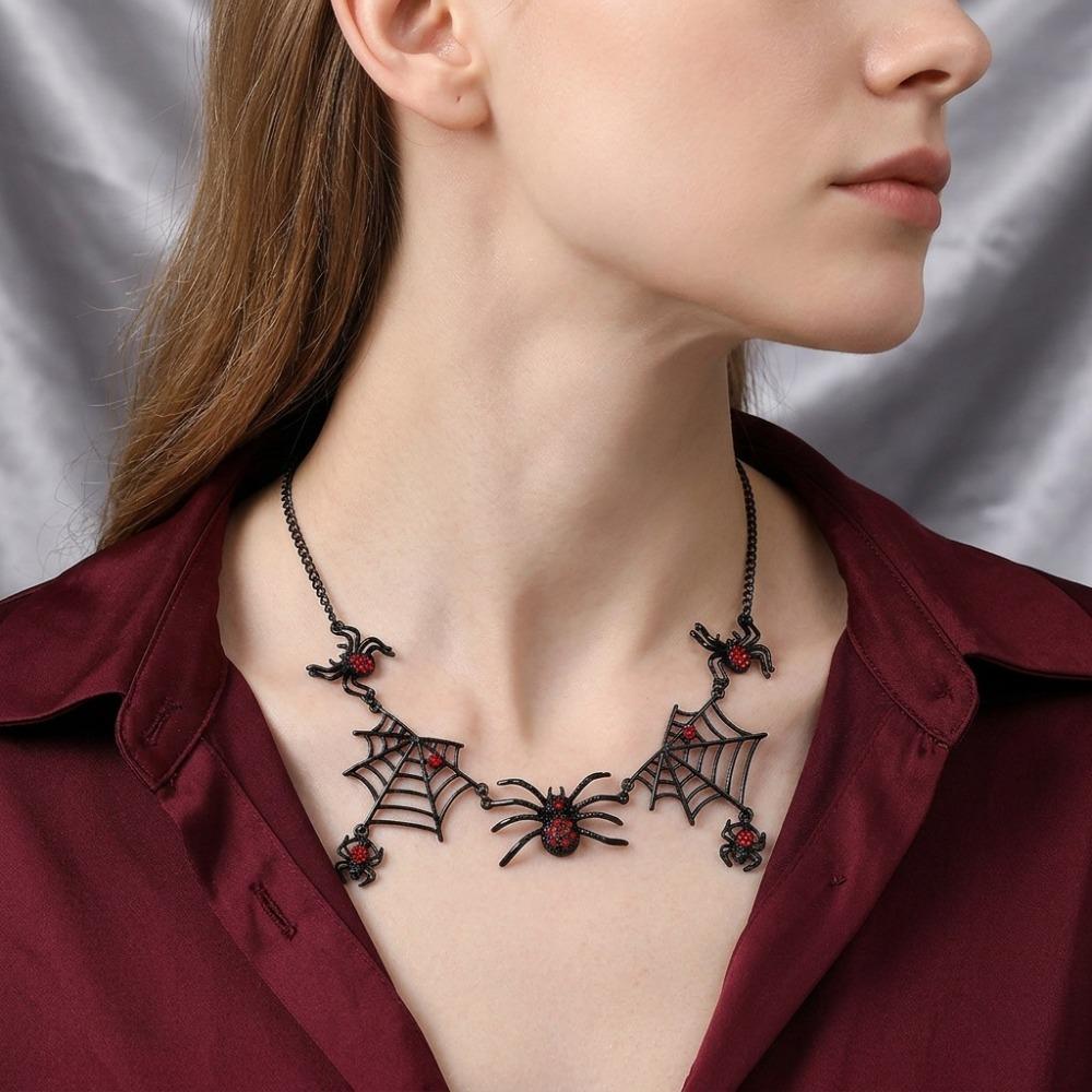 Gothic Halloween Black Spider Web Necklace Exaggerated Design Spider Clavicle Chain Hip Hop Party