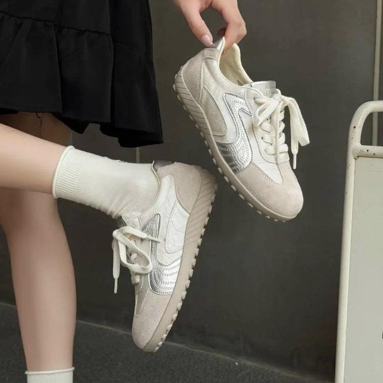 Leather Casual Sports Board Shoes, Little White Shoes, Outdoor Running, Mountaineering, Tourism, Soft Sole, Thick Sole, German Training Forrest Gump S