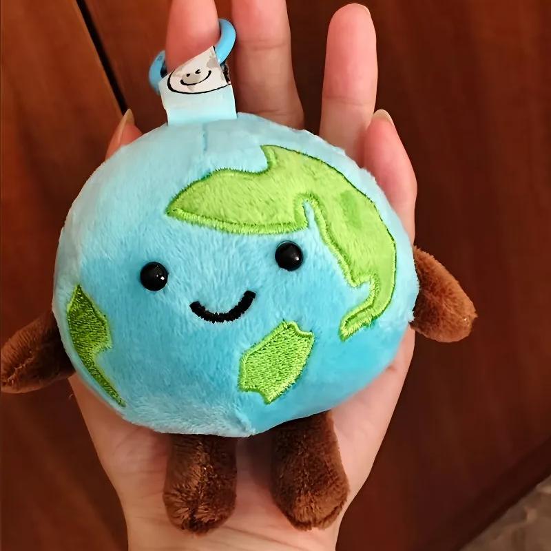 Kleine Erde 10cm Plüschtier Taschenanhänger Niedlich Animation Stofftier Trendige Spielzeuge Dekoration Schlüsselanhänger Autoanhänger Feiertagsüberraschung Geschenke
