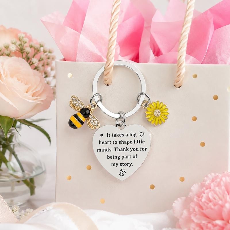 Teacher Appreciation Keychain for Teachers, Polished Metal Bag Charm with Engraved Pendant for Daily Keys and Bags