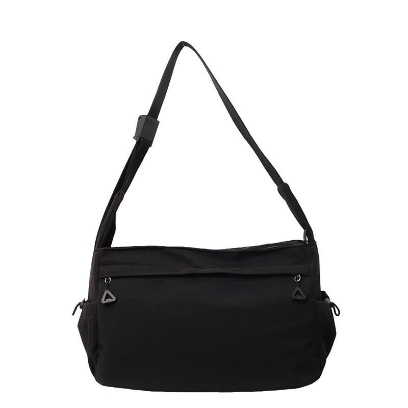 Stylish And Spacious Canvas Tote Bag For Women In Minimalist Design 2024 Edition