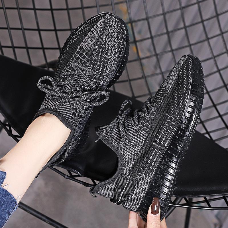 2025 new summer coconut shoes fly-woven sports shoes breathable and light casual Korean version versatile running shoes children's tide