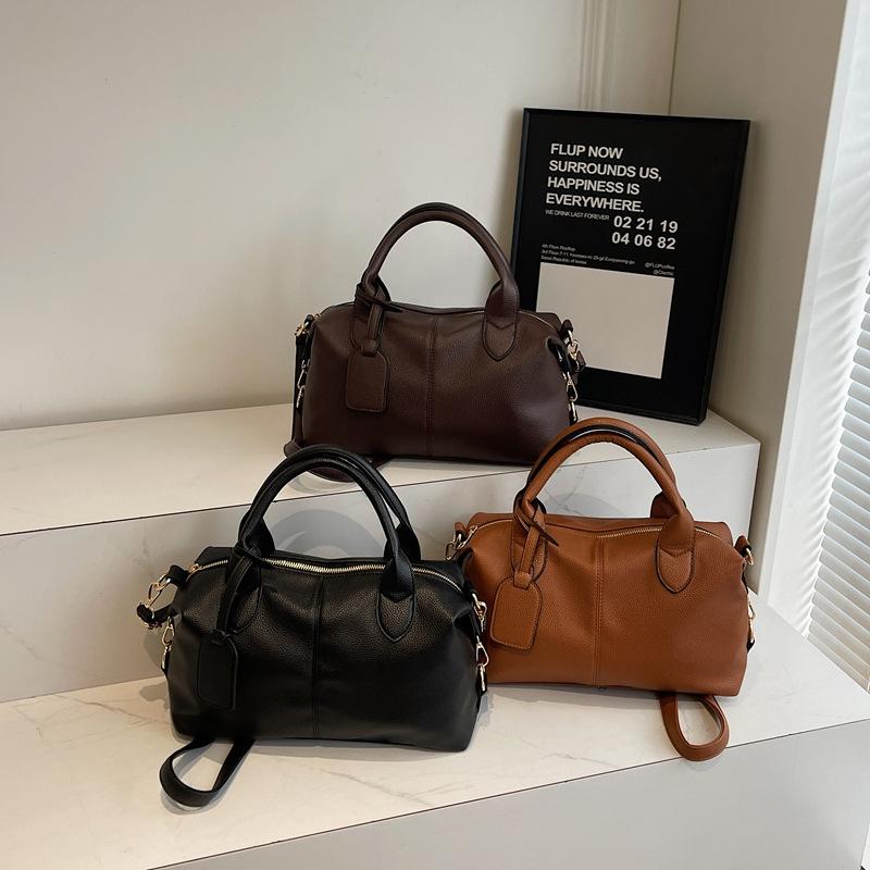 Casual simple handbag women's bag new retro solid color messenger bag large capacity pillow bag