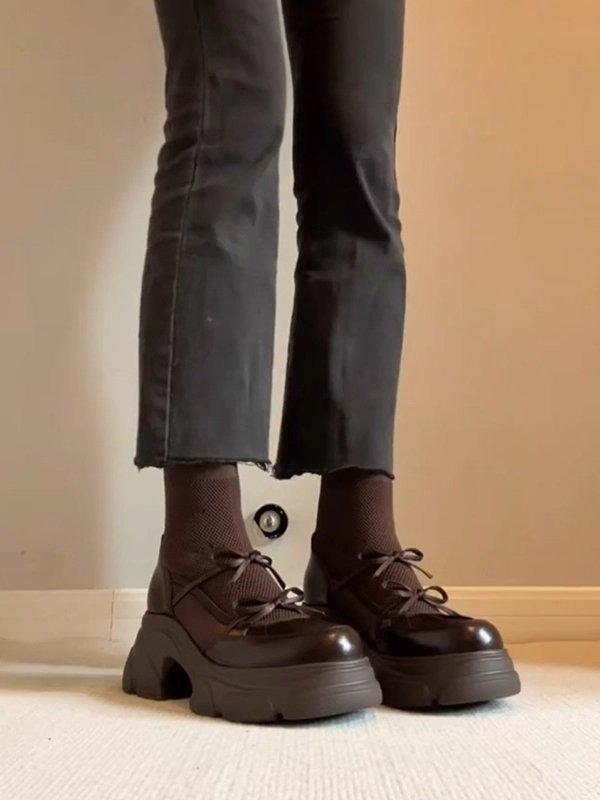 

Версия из овчины~ 2025 новые кожаные эластичные ботинки на толстой подошве женские в британском стиле, с отделкой бантом и подошвой-маффин, тонкие ботинки 40 коричневый