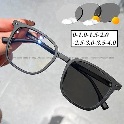 Mode Ultraleichte Photochrome Sonnenbrille Für Herren Damen Vintage Quadratischer Rahmen Brillen Weiblich Smart Fertig Myopie Brille