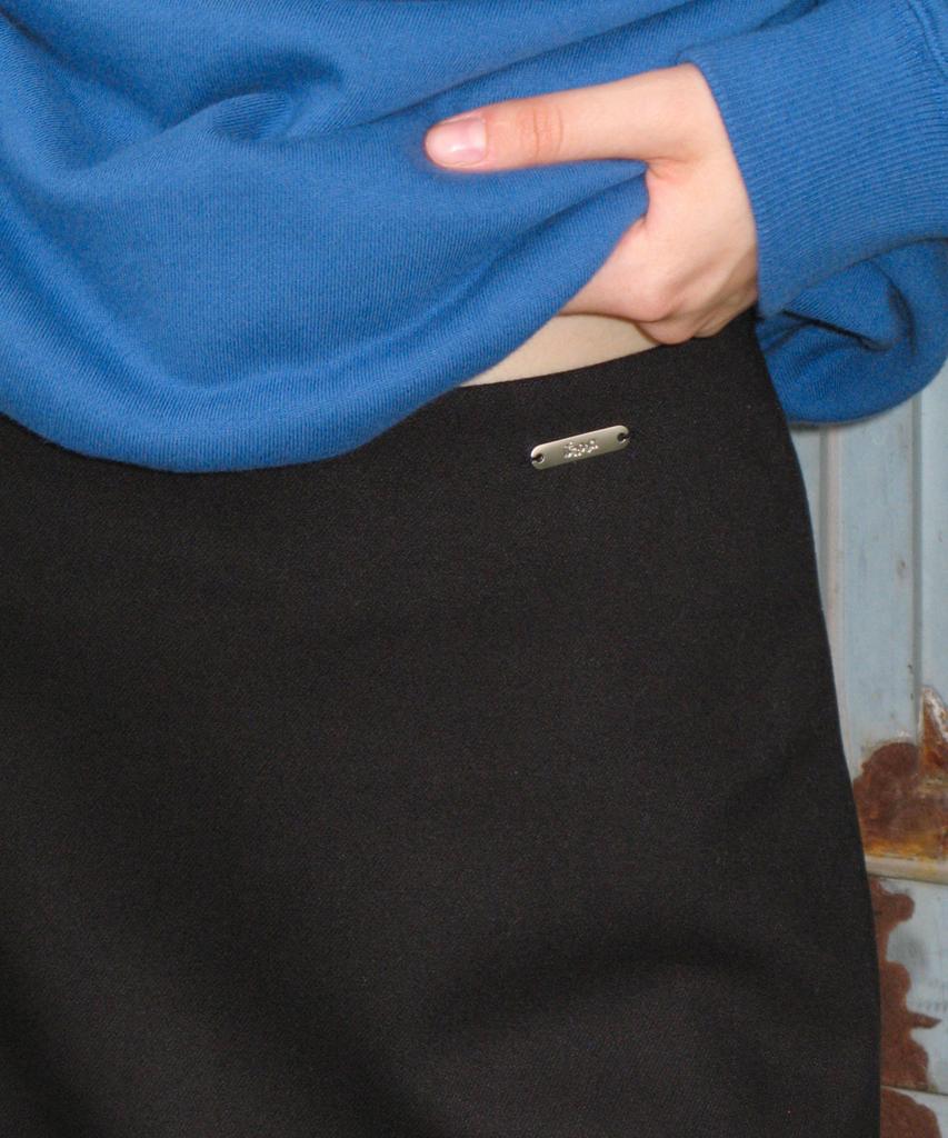 Sinun Color Mini Flared Skirt (Black)
