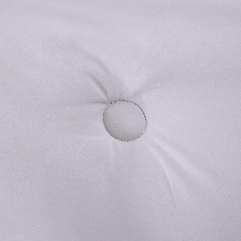 Baroque Temperature Control Winter Quilt