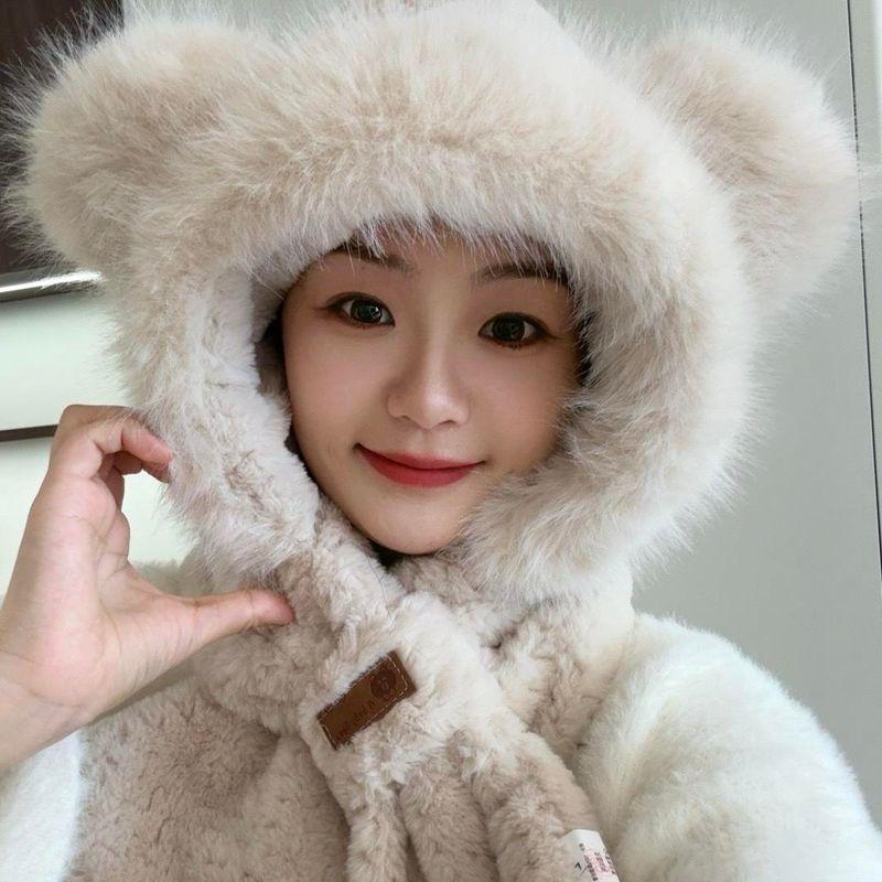 

Bear Hat Women s Autumn and Winter Scarf All-in-One Warm Keeping Ear Protection Cute Plush Bonnet Riding Cold-Proof Scarf Makes Face Look Small Apricot color One size
