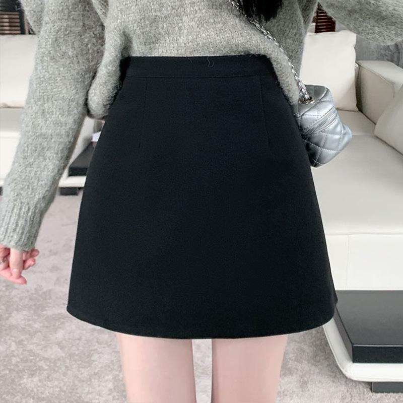 Women's High Waist Black Wool Mini Skirt - A-line, Plus Size, Hip-hugging, Versatile for Autumn/Winter 2025.