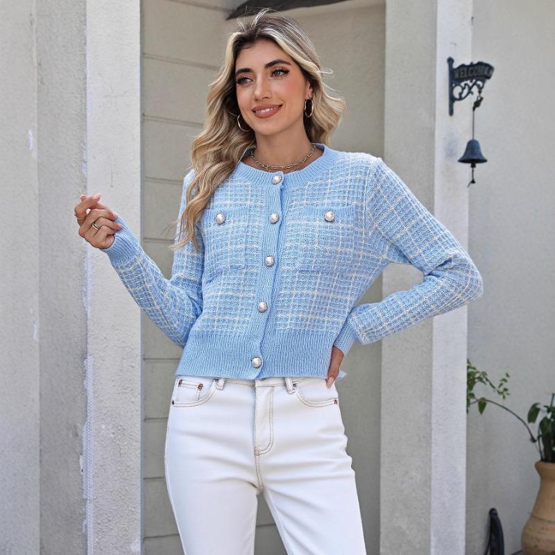 2025 European American Plaid Knitted Cardigan for Women's Temperament Jacket Pearl Button Fashion Sweater