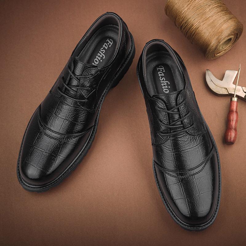 Britský styl Škola Luxusní Obuv Pánské Boty Dospělý Ležérní Kožené Šněrovací Chůze Luxusní Gentleman Oxfordské boty pro Muže