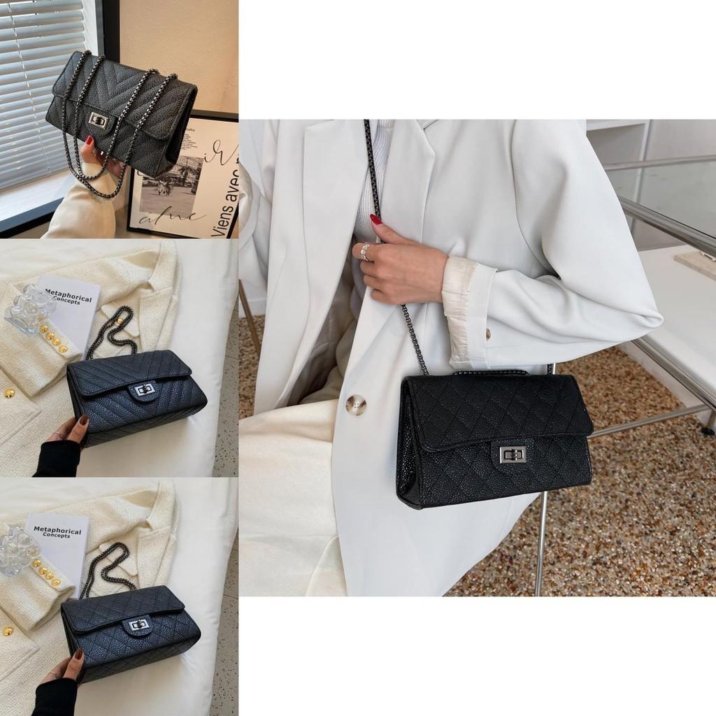 Urban Chic Quilted Chain Shoulder Bag Summer 2022 Stylish Pu Leather Crossbody