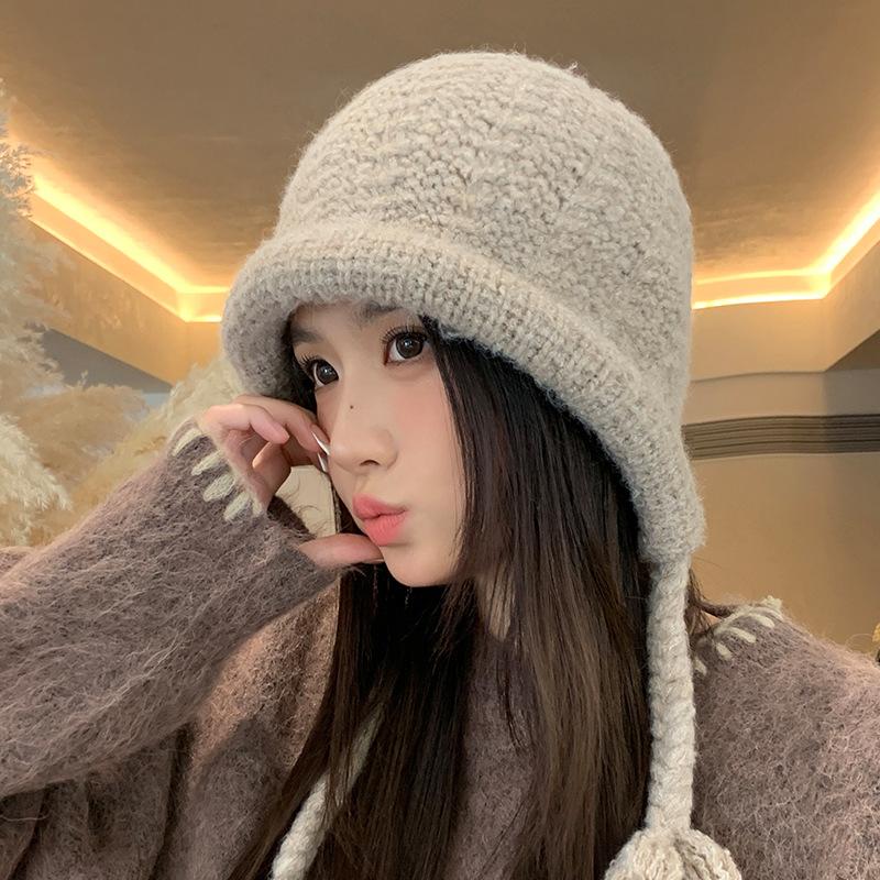 Sweet and Versatile Rolled Veil Wool Hat for Women In Autumn and Winter Big Head Circumference Showing Face Small Pullover Hat Outdoor Cold Warmth New