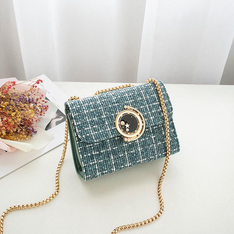 

Autumn and winter new fresh woolen fashion women s bags trendy casual woven shoulder messenger bags синий