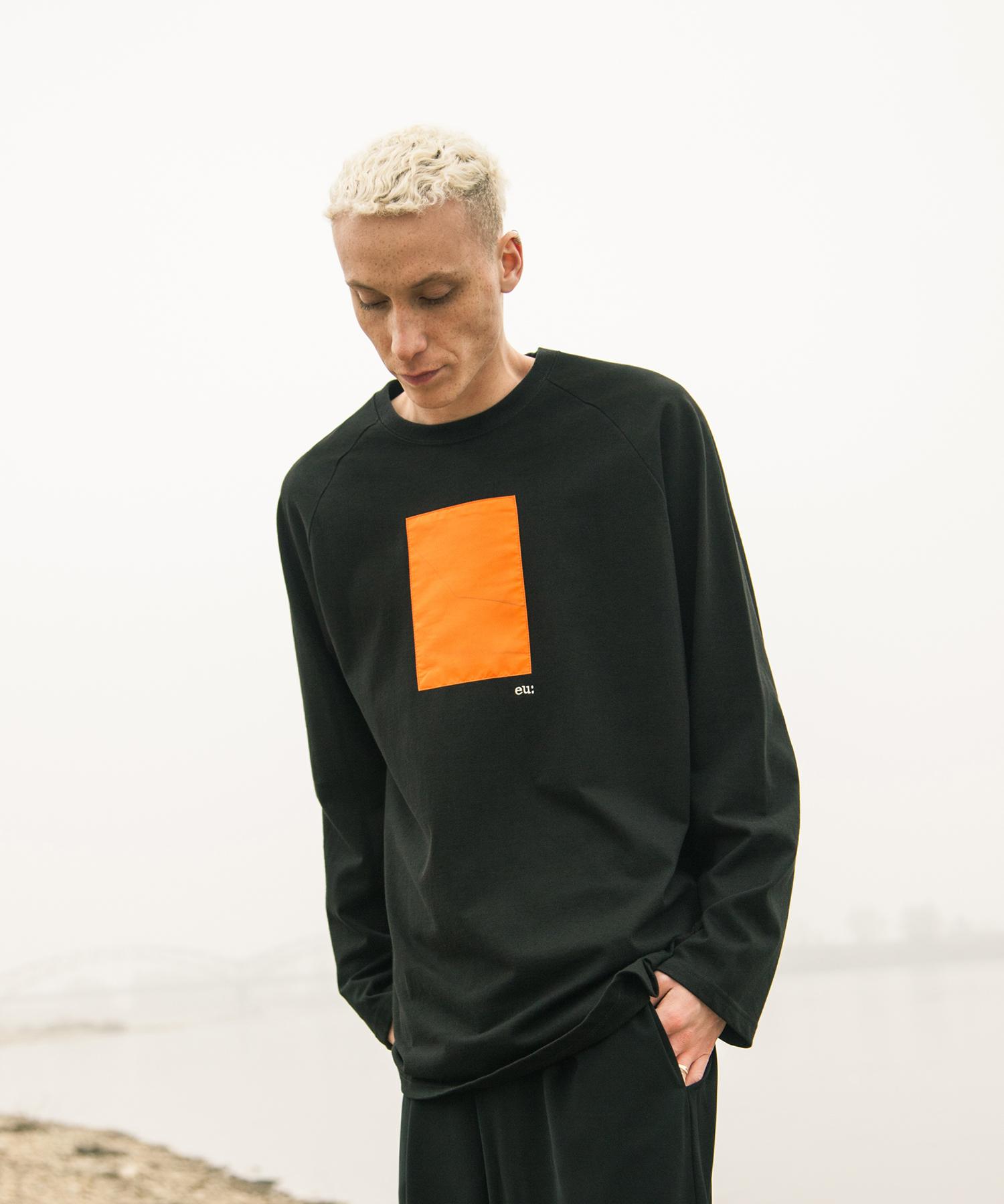 261 Iui Signature Wrinkle Raglan Long Sleeve Black Orange Black/1