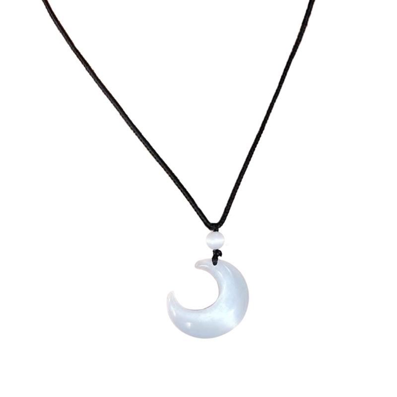 Resin Cat Eye Moon Necklace Black/White Moon Pendant Necklace Jewelry New Chinese Style Simple Clavicle Chain Women Men