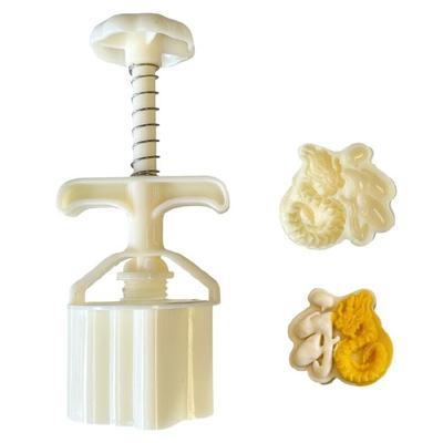 Dragon Pattern Moon Cake Mold Pastry Tool Hand Press Cookie Dessert Cutter Bakings Tool for MidAutumn Festival Easy Use