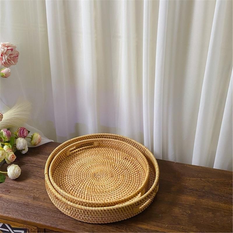 Multipurpose Handcrafted Fruit Rattan Tray Round Wicker Designs with Convenient Handles Convenient for Kitchen Use