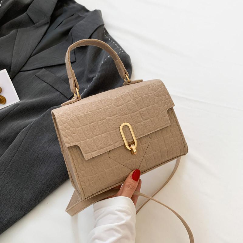 Chic Trendy Crossbody Bag Retro Simple Small Square Design Perfect For Everyday Use