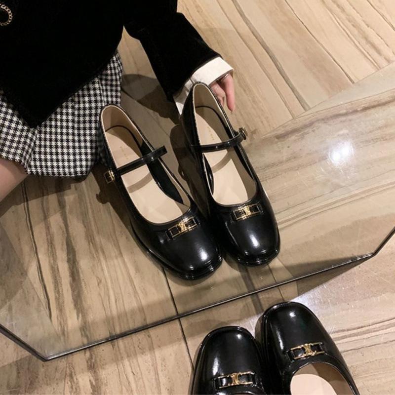 

Французские туфли Мэри Джейн на высокой платформе для женщин, новые, в британском стиле, универсальные, на высоком каблуке, с квадратным носком, на толстом каблуке, маленькие кожаные туфли Jk 40