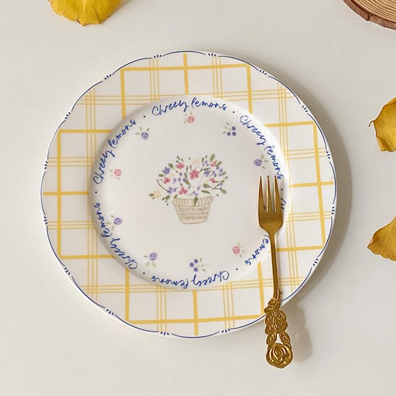 INS Wind Korean Ceramic Flower Letter Plate, Yellow Checked Breakfast Plate, Creative Pastoral Style, Cute Girl Heart Home Plate